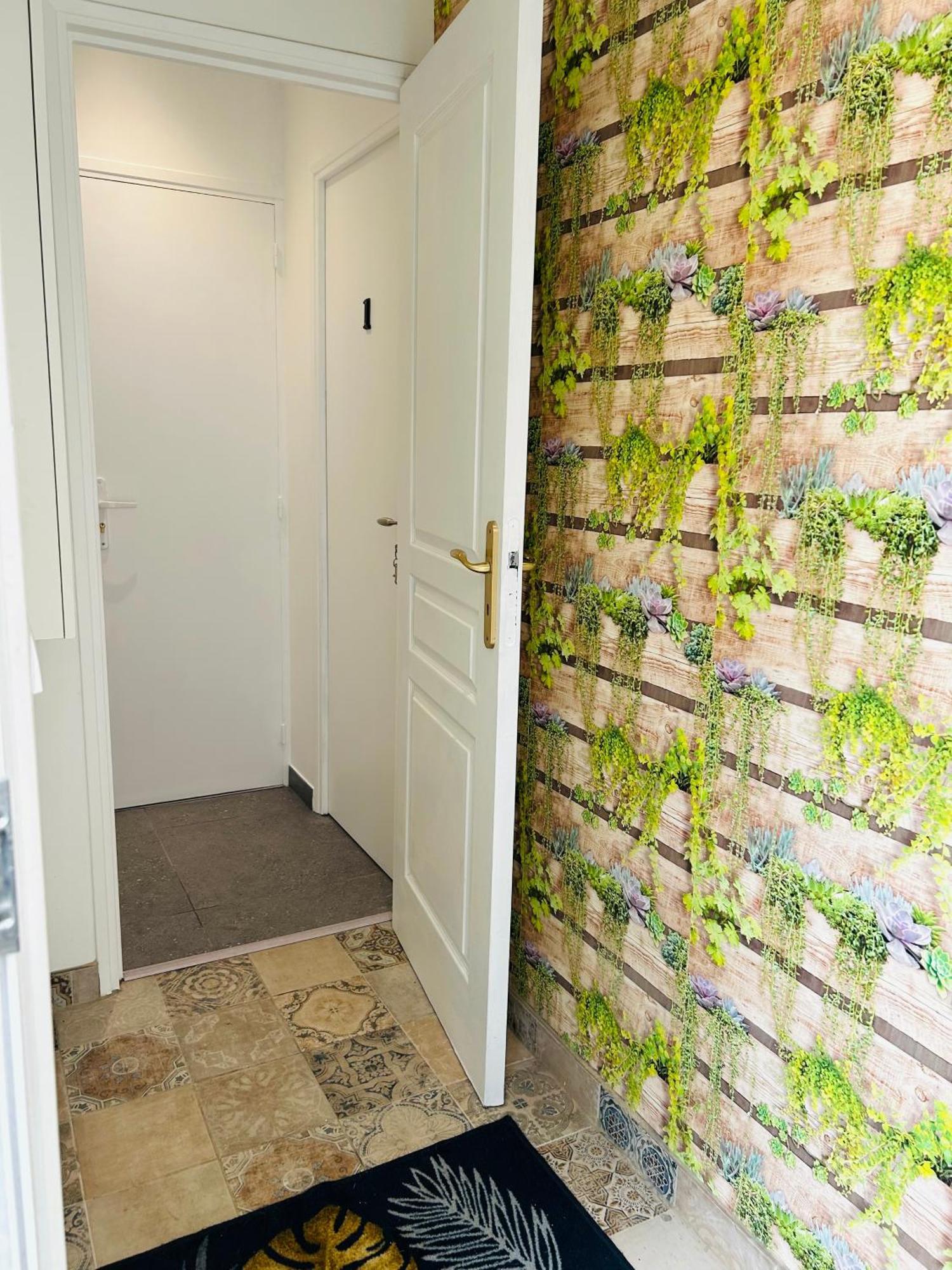 Cozy Apartment Bussy-Saint-Georges Exterior foto